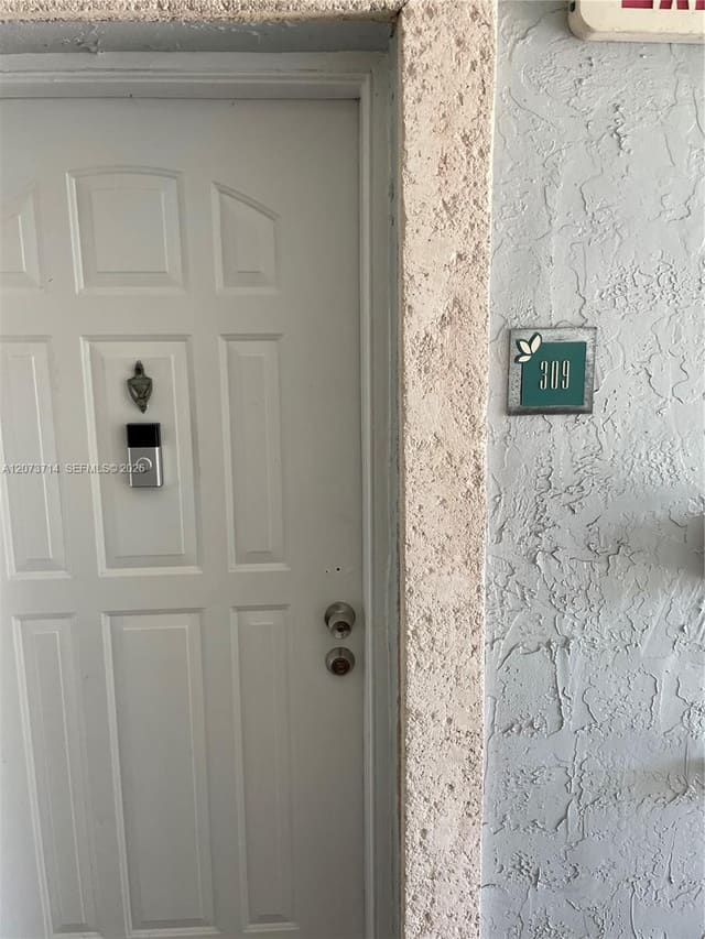 8500 SW 212th Street 309, Le Club At Old Cutler Con, Cutler Bay, FL