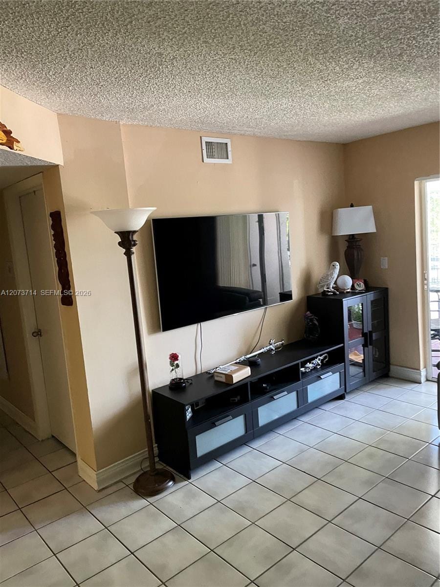 8500 SW 212th Street 309 — photo 2