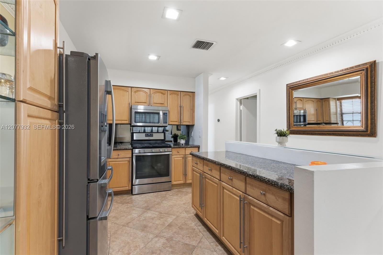 2485 NE 214th Street, Miami, FL 33180 photo 13