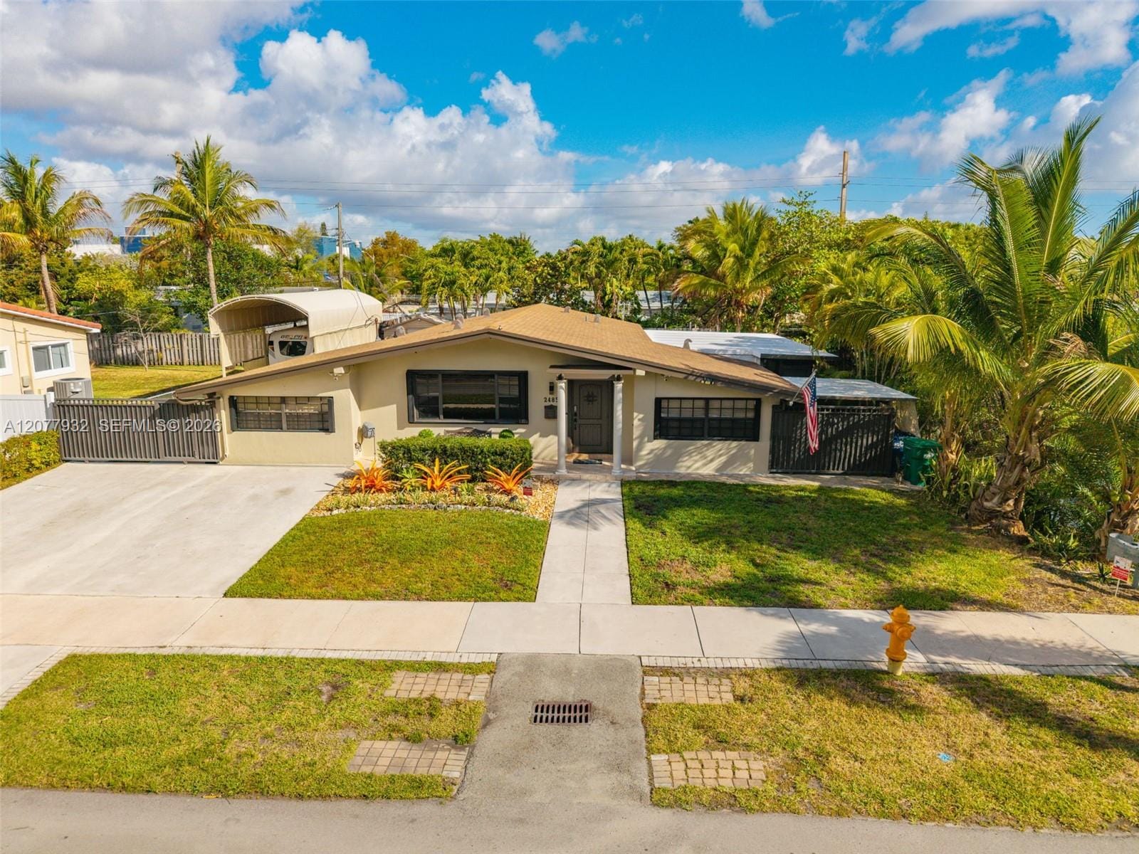 2485 NE 214th Street, Miami, FL 33180
