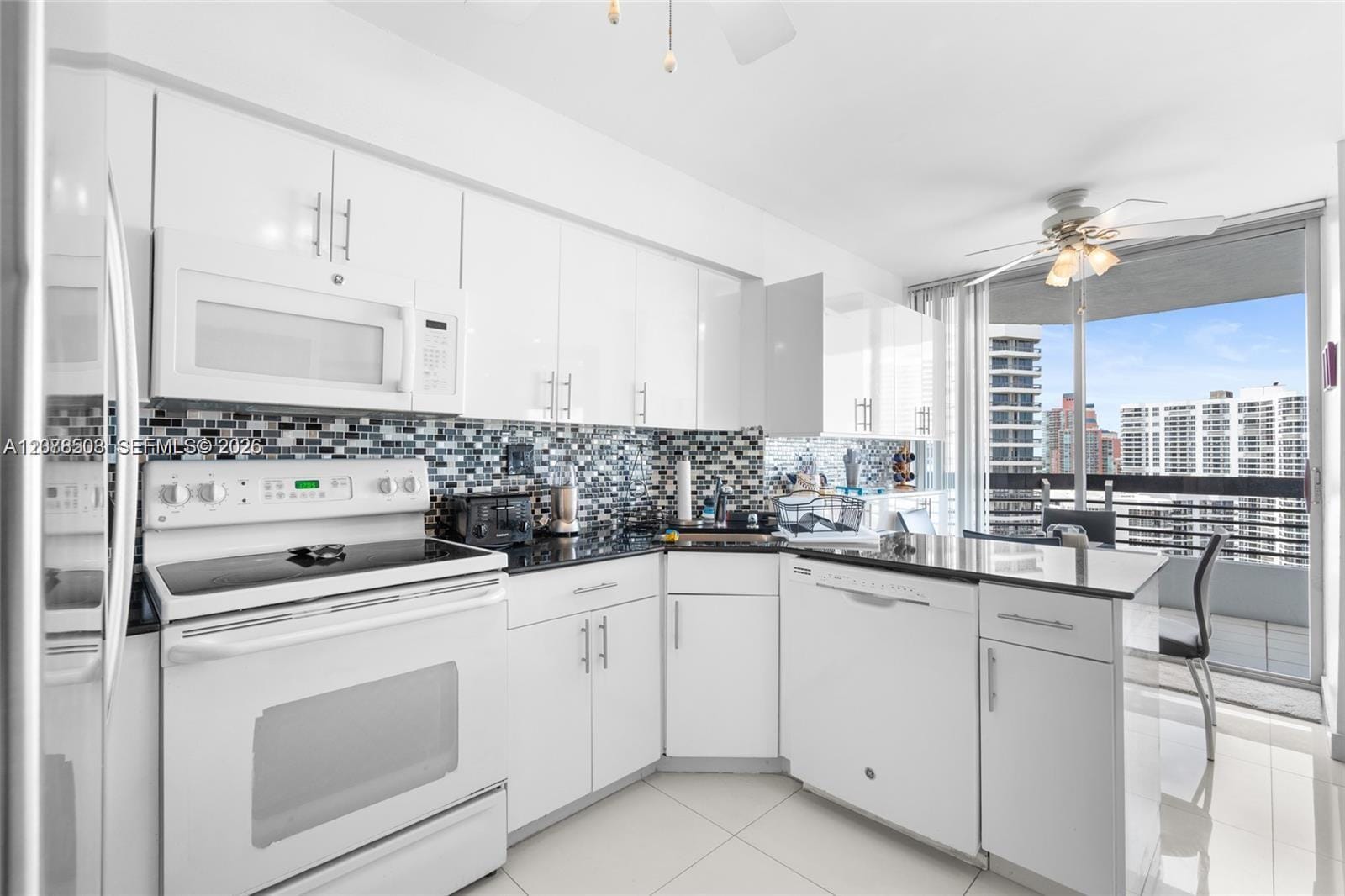 19195 NE 36th Court 2502, Aventura, FL 33180 photo 13