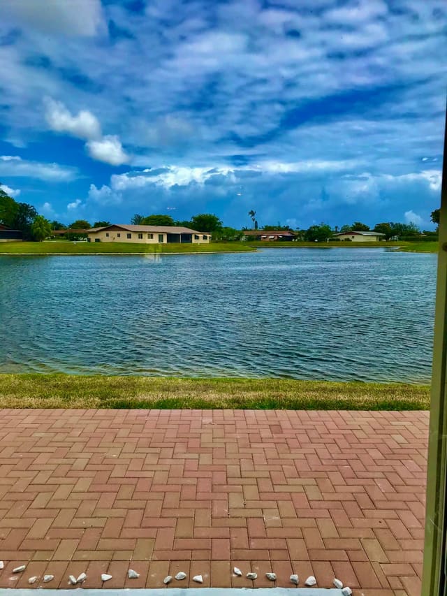 6333 STANLEY Lane, Delray Beach, FL 33484