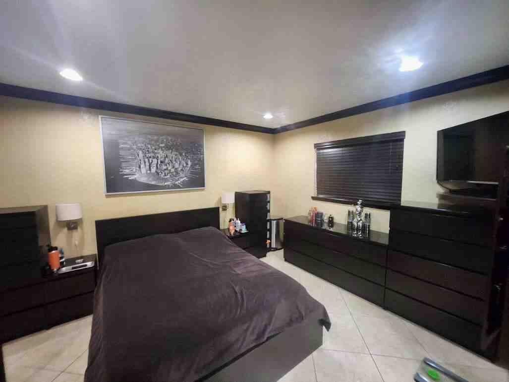 1195 NW 30TH Place, Miami, FL 33125 photo 9