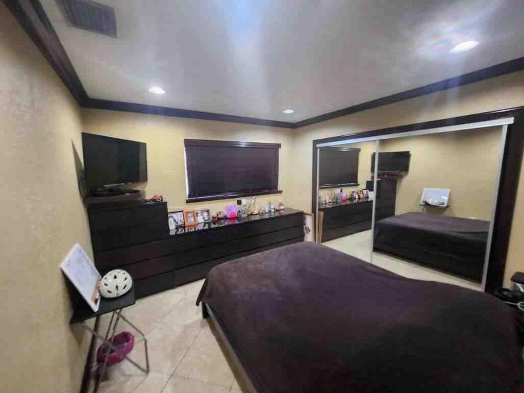 1195 NW 30TH Place, Miami, FL 33125 photo 10