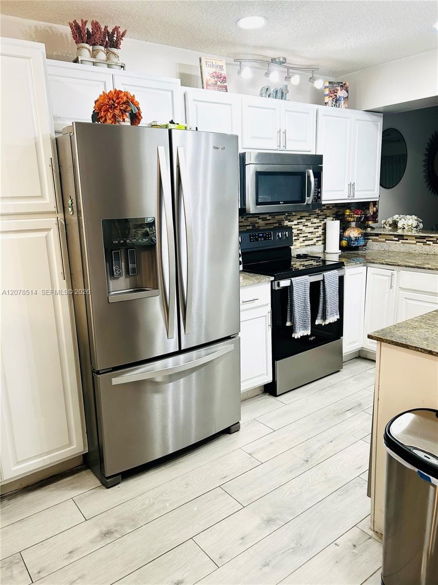 9835 Riverside Drive 7-39 — photo 7