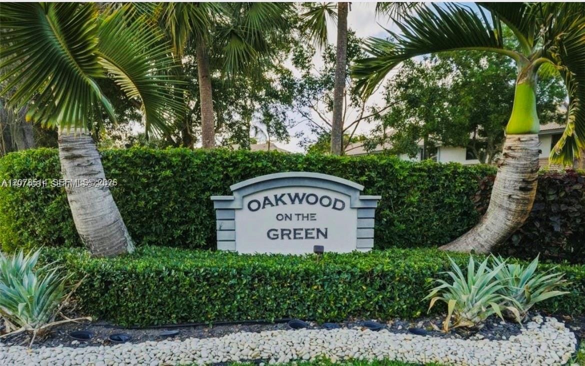 9835 Riverside Drive 7-39, Coral Springs, FL 33071