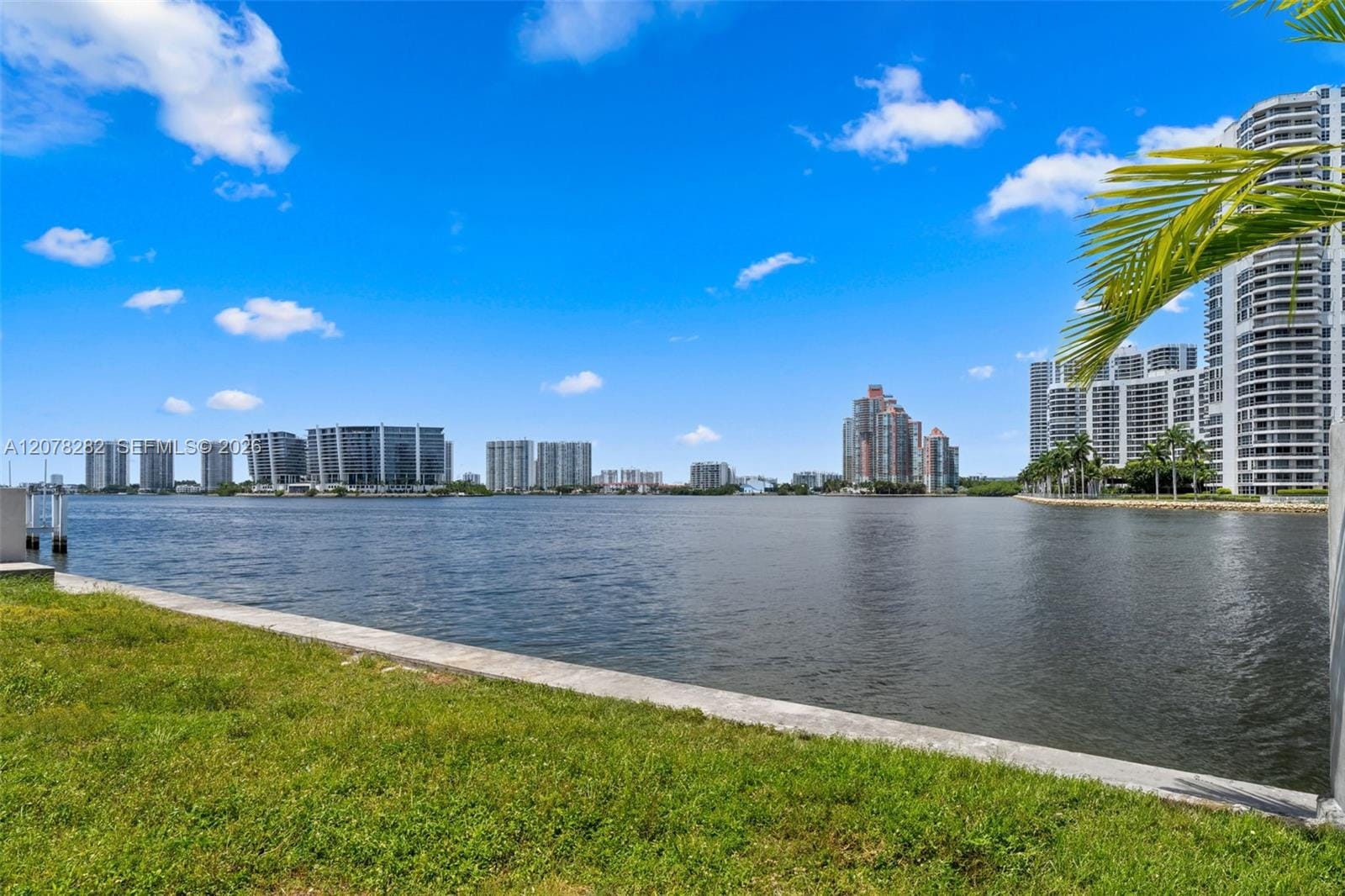 18970 N Bay Road, Sunny Isles Beach, FL 33160 photo 1