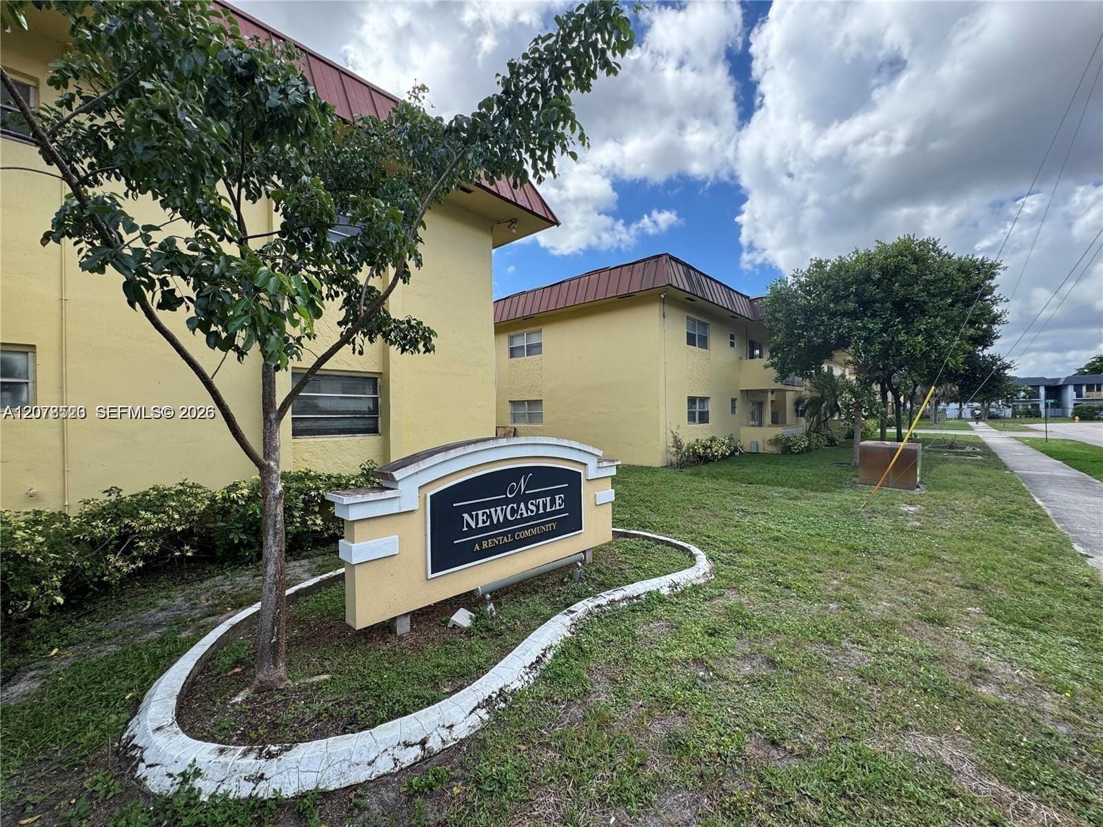 3400 NW 30th Street 9, Lauderdale Lakes, FL 33311