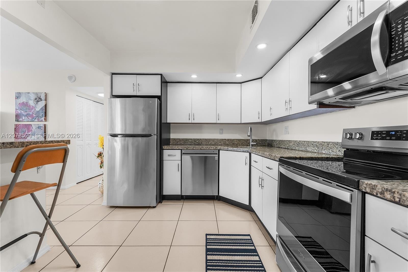 2150 Sans Souci Boulevard B605, North Miami, FL 33181 photo 17