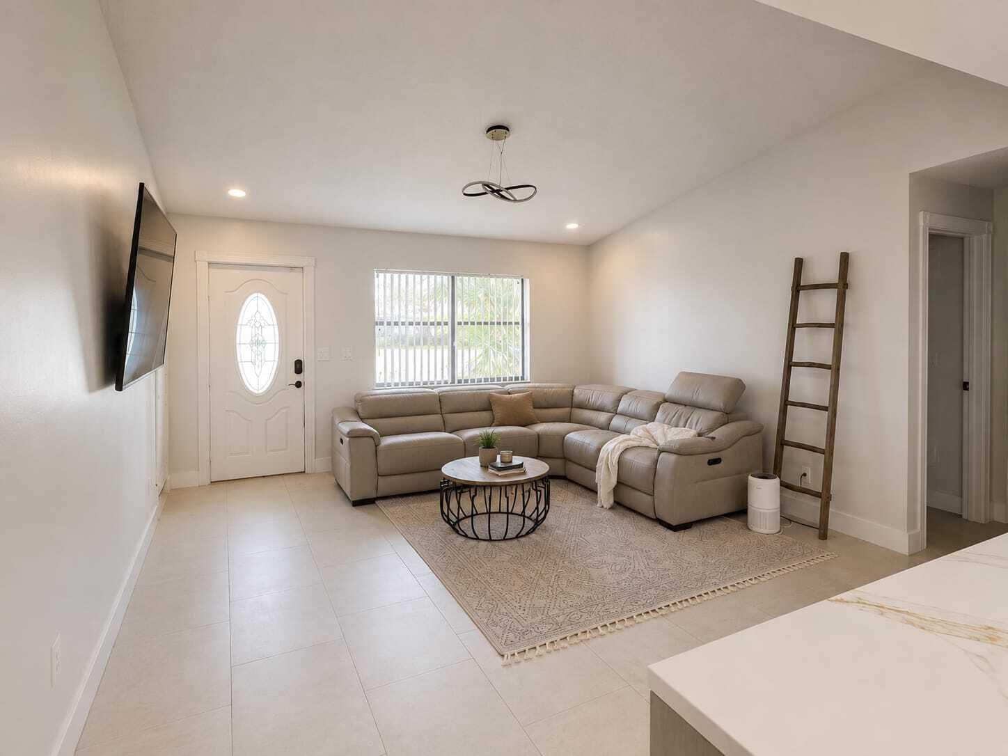 2707 STARWOOD Circle — photo 2