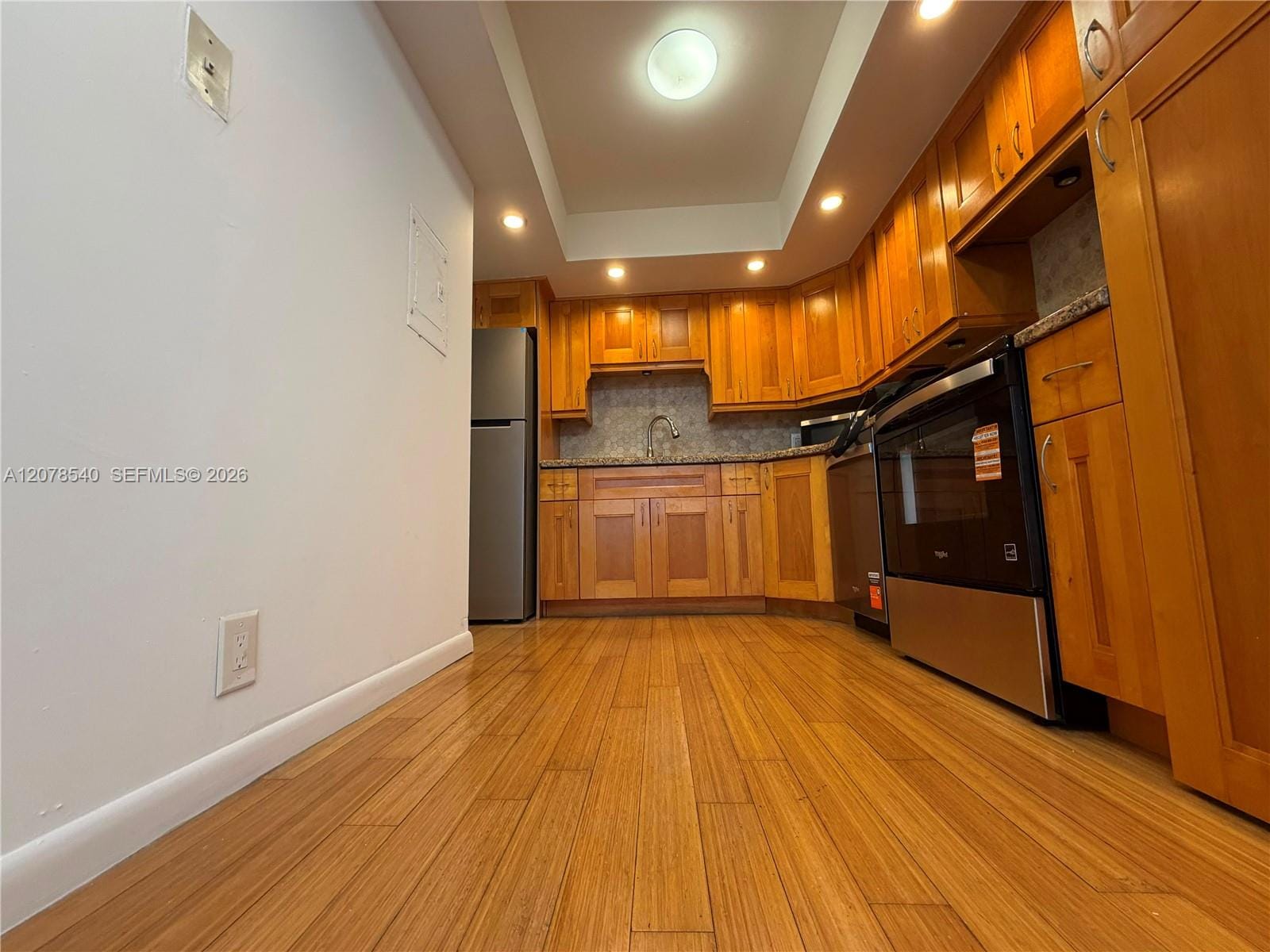 2025 NE 164th Street 1015 — photo 4