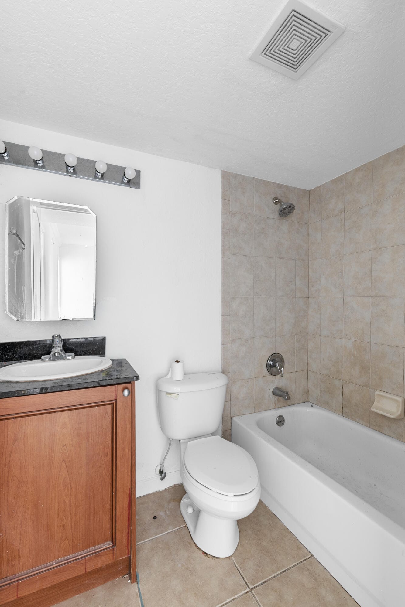 2655 NE 8th Avenue 106, Wilton Manors, FL 33334 photo 9