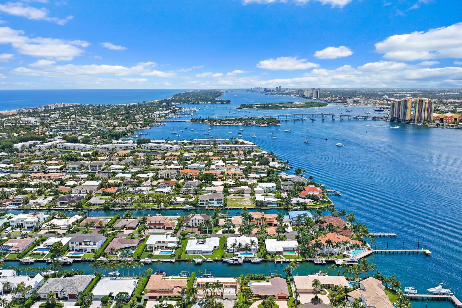 1051 Coral Way, Singer Island, FL 33404 photo 13