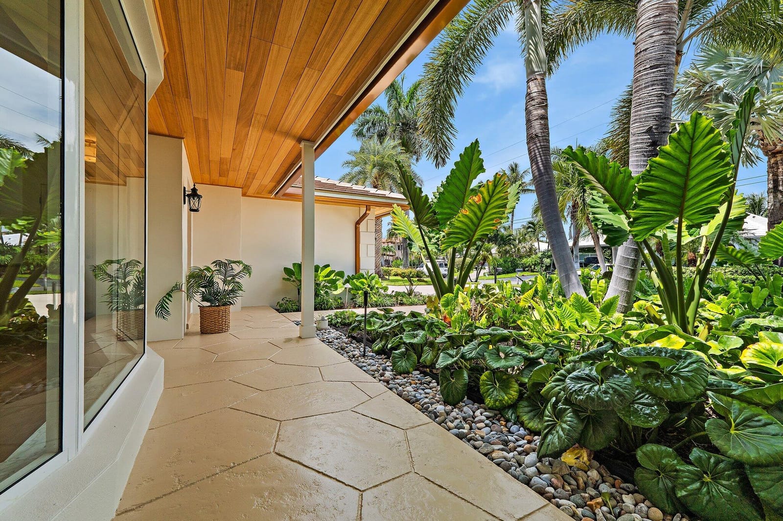 1051 Coral Way, Singer Island, FL 33404 photo 19