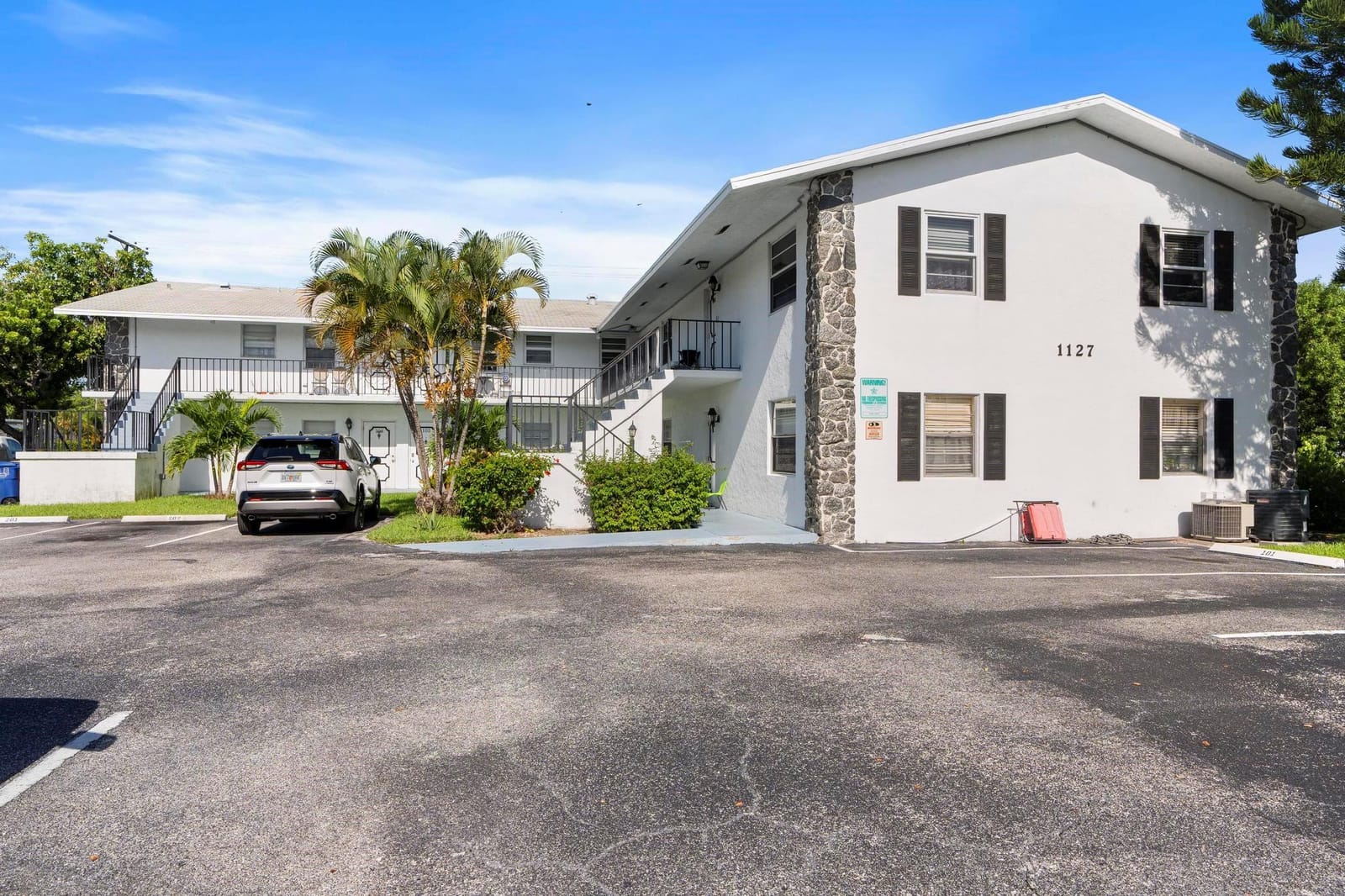 1127 S FEDERAL Highway 103, Lake Worth Beach, FL 33460