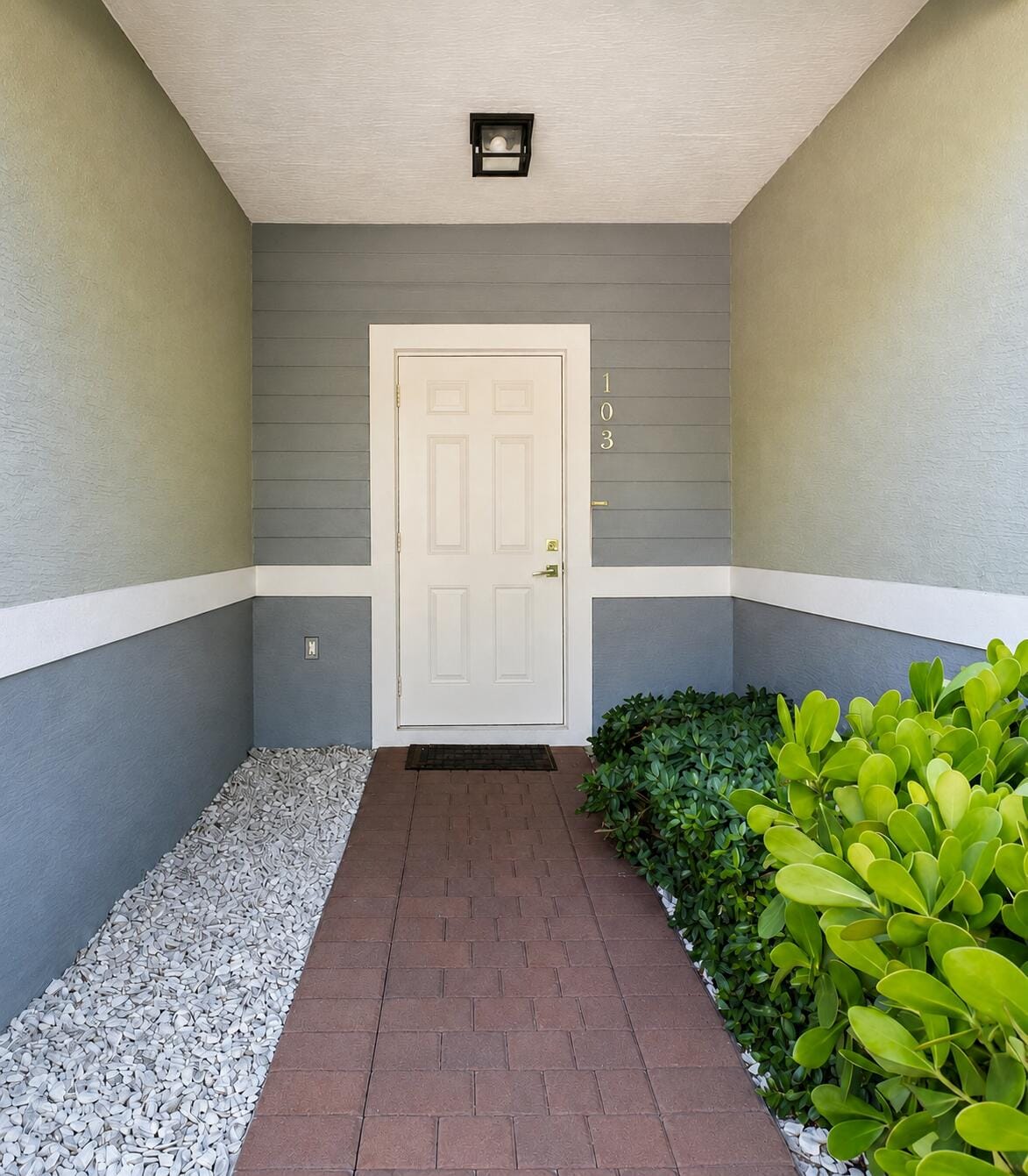 1030 CRYSTAL Way 103, Delray Beach, FL 33444 photo 2