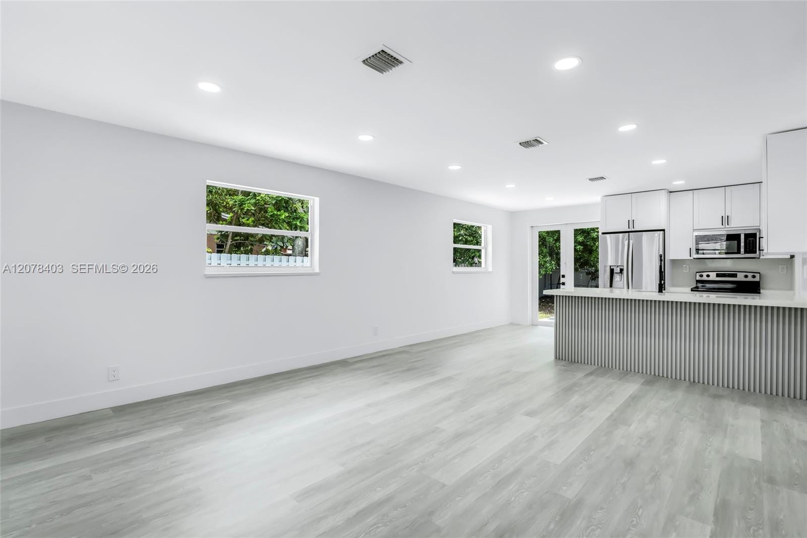 655 SW 6th Terrace, Florida City, FL 33034 photo 8