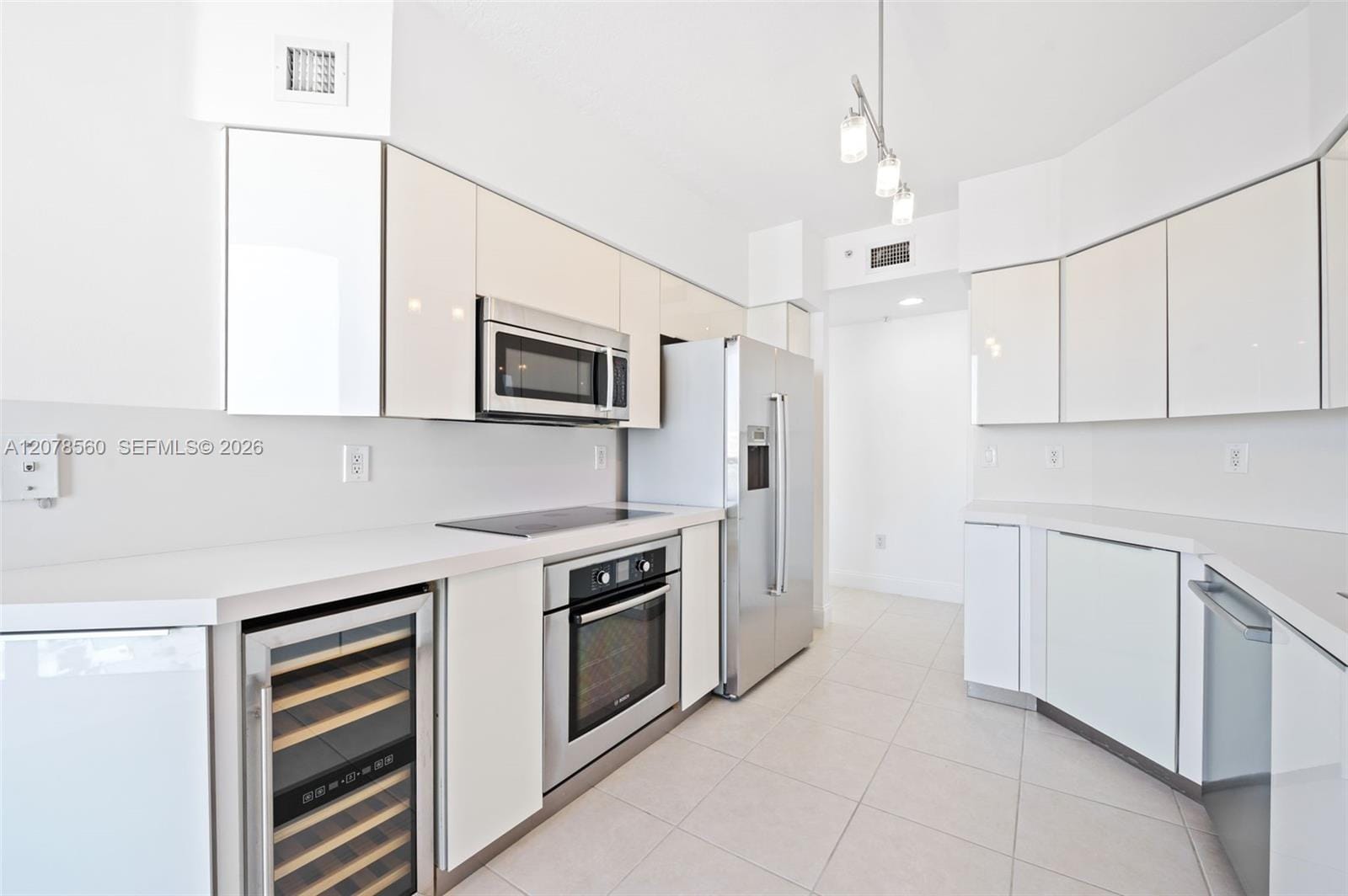 3370 Hidden Bay Drive 2102 — photo 7