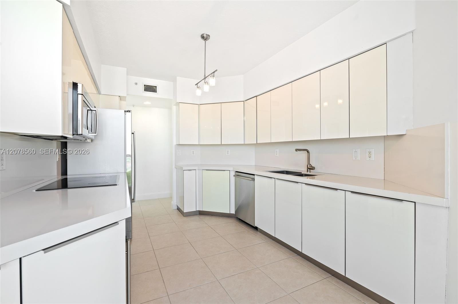 3370 Hidden Bay Drive 2102 — photo 8