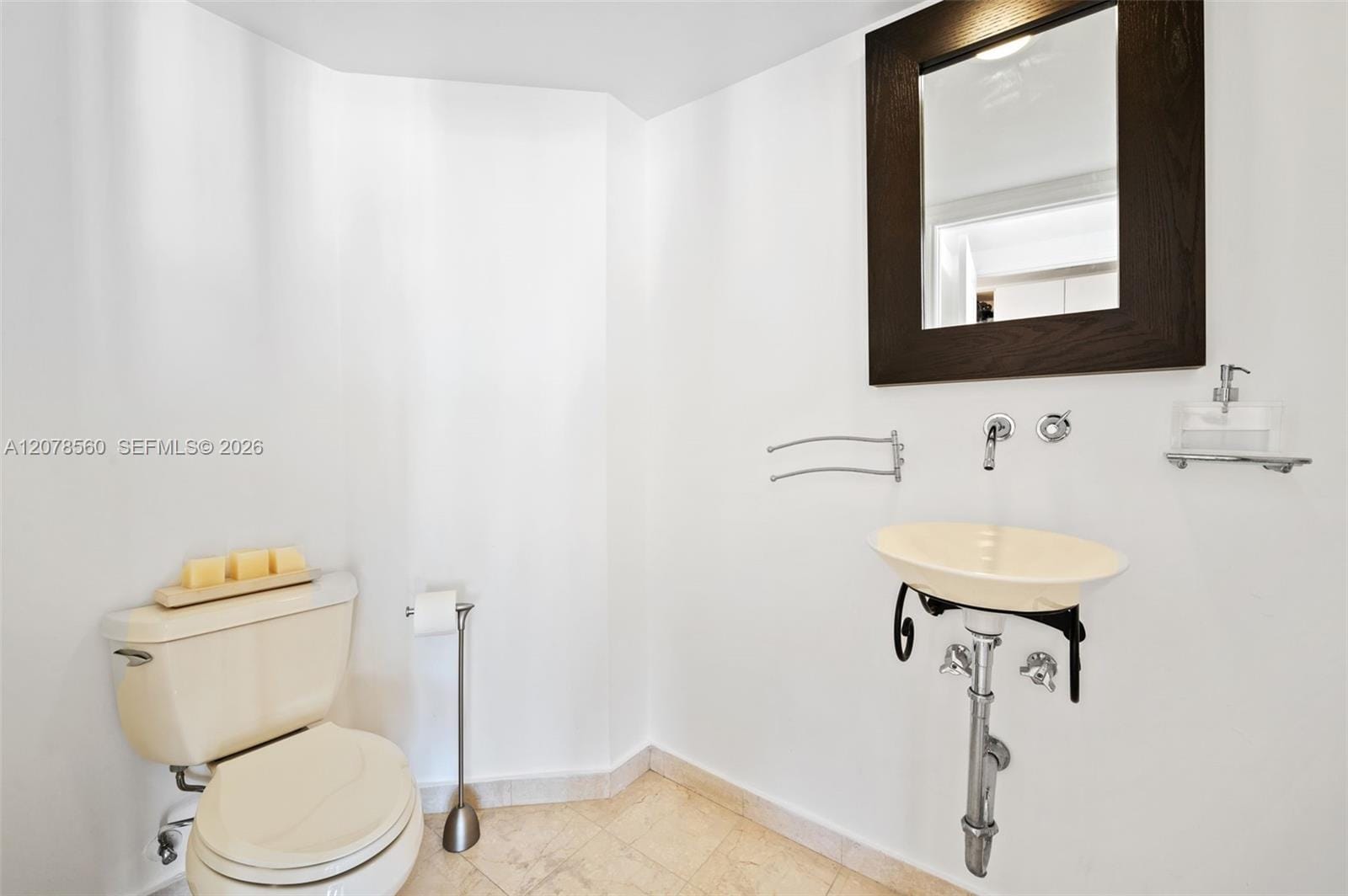 3370 Hidden Bay Drive 2102, Aventura, FL 33180 photo 13