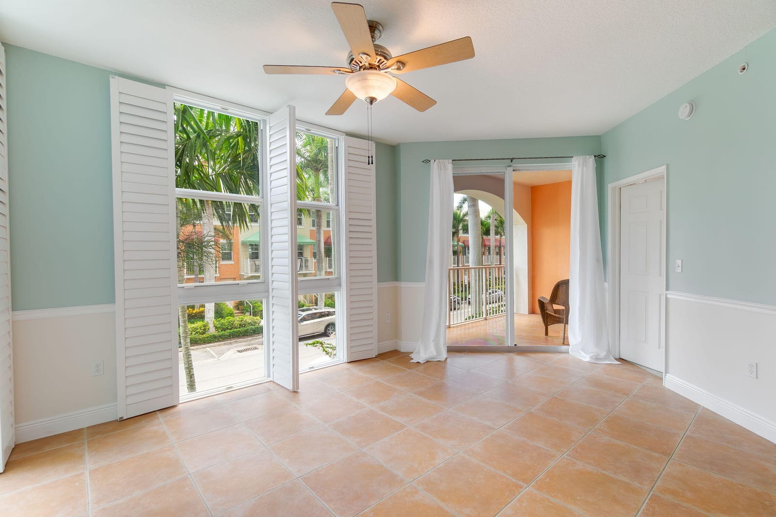 804 E Windward Way 211, Lantana, FL 33462 photo 7