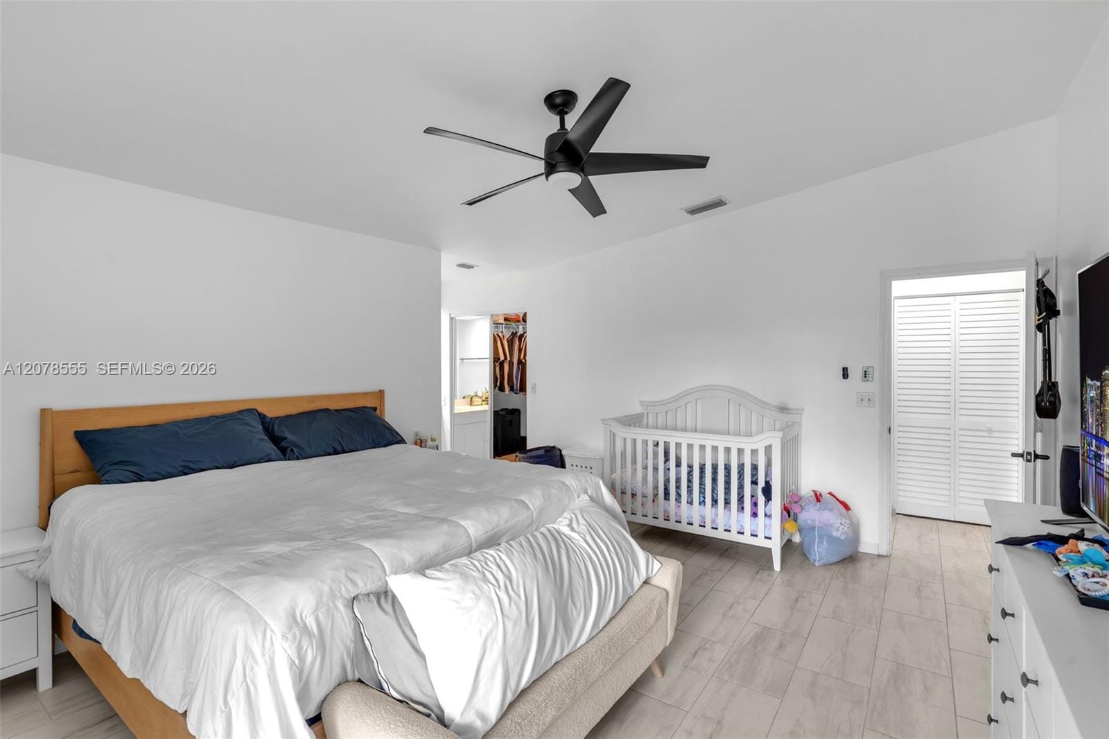527 SE 27th Drive — photo 12