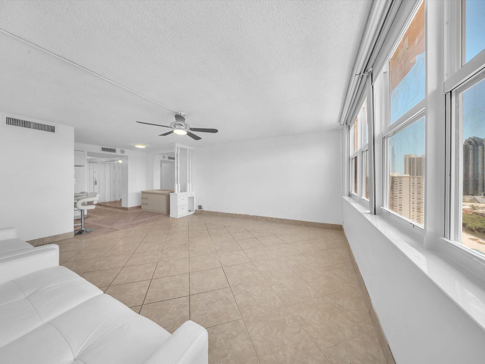 251 174th Street 2310, Sunny Isles Beach, FL 33160 photo 13