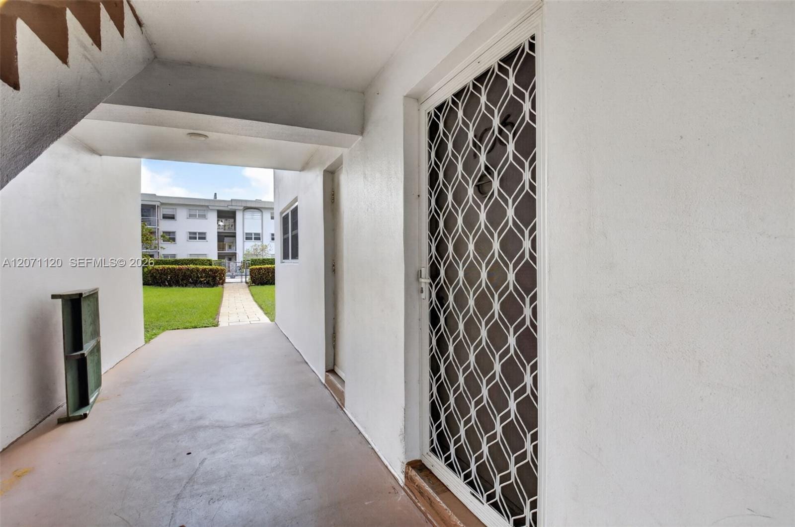 5501 NW 2nd Avenue 106, Boca Raton, FL 33487