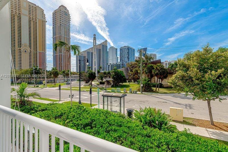 17800 Atlantic Boulevard 203, Sunny Isles Beach, FL 33160 photo 22