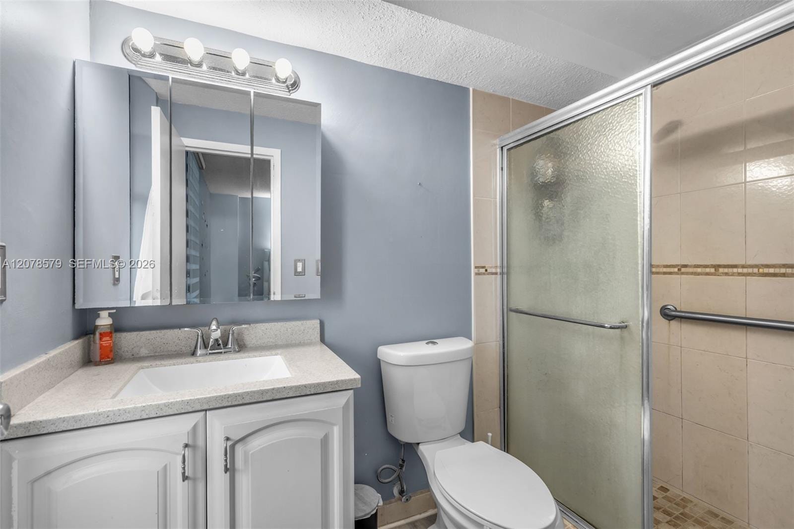 1825 W 44th Place 401, Hialeah, FL 33012 photo 13