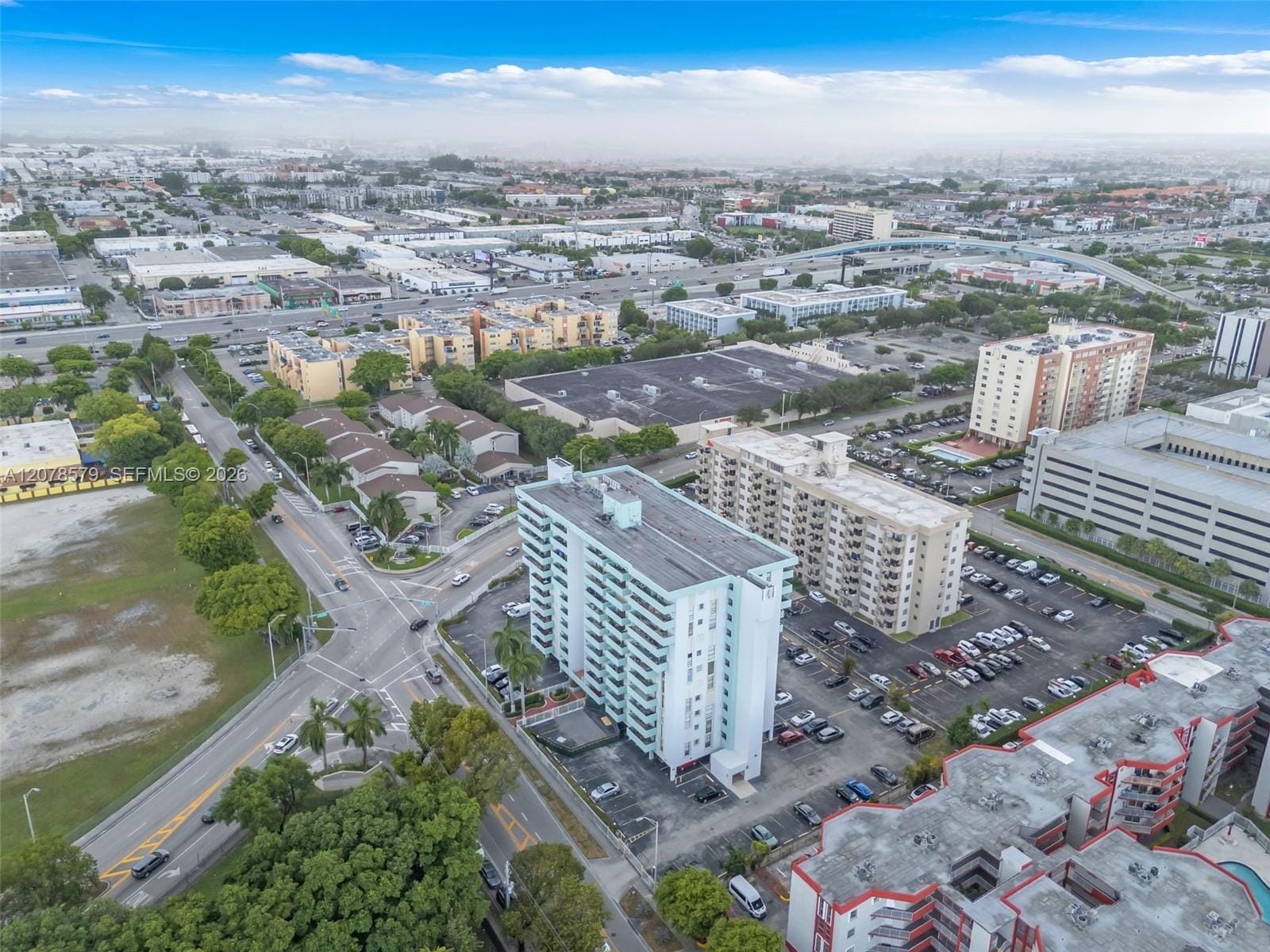 1825 W 44th Place 401, Hialeah, FL 33012 photo 22