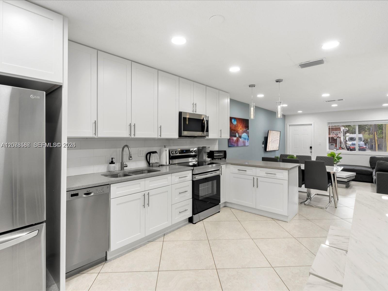 5063 SW 27th Avenue 5063 — photo 11
