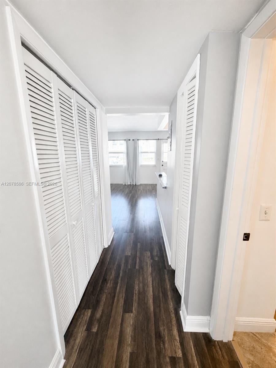4050 NE 12th Terrace 11-1 — photo 9