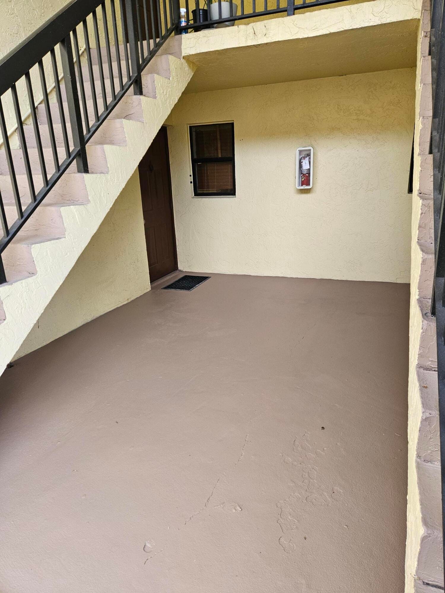 10035 WINDING LAKE Road 102 — photo 1