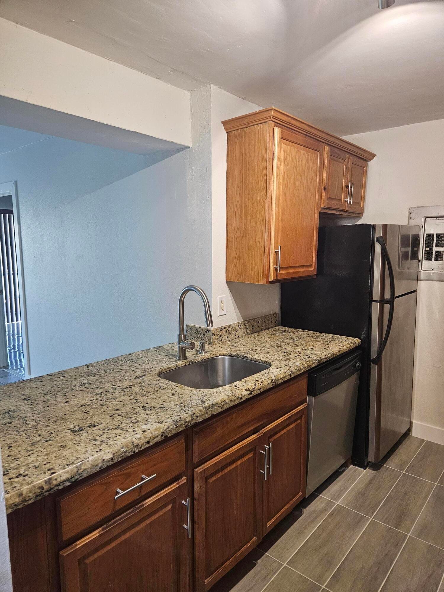 10035 WINDING LAKE Road 102 — photo 7