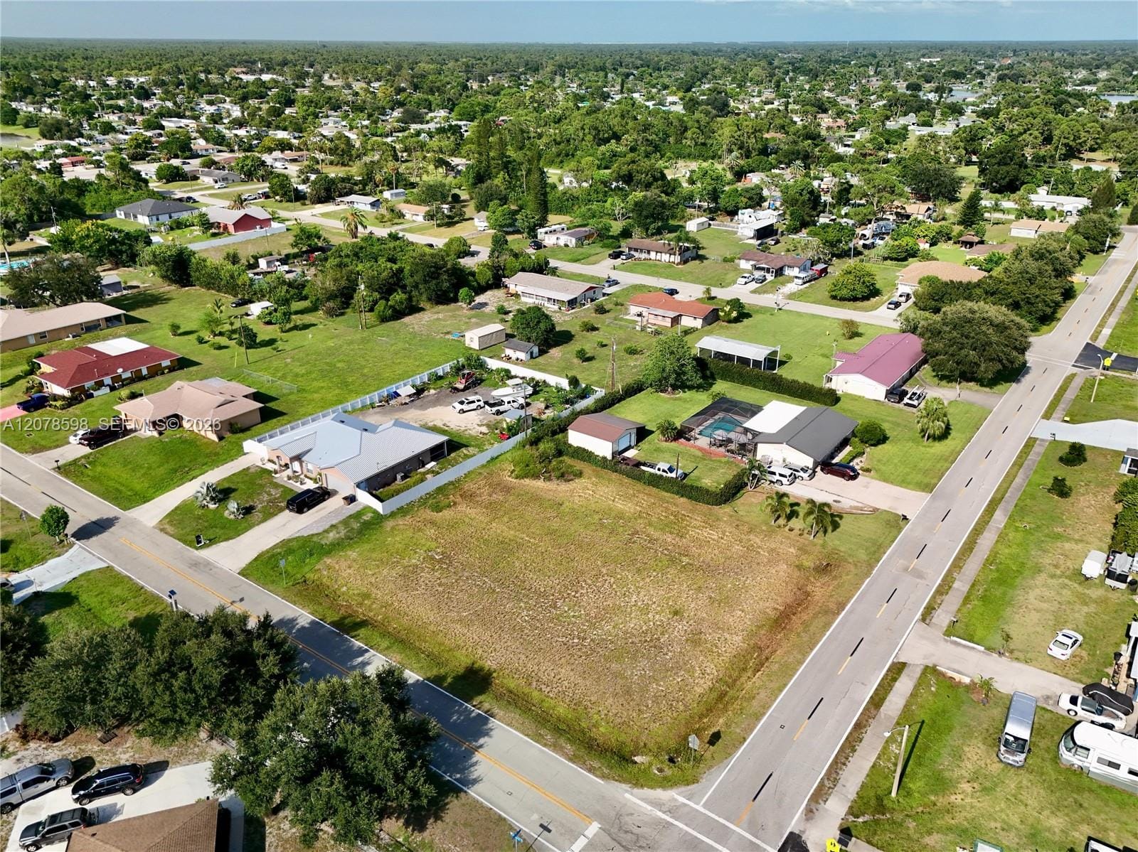 205 Arthur Avenue, Lehigh Acres, FL 33936 photo 23