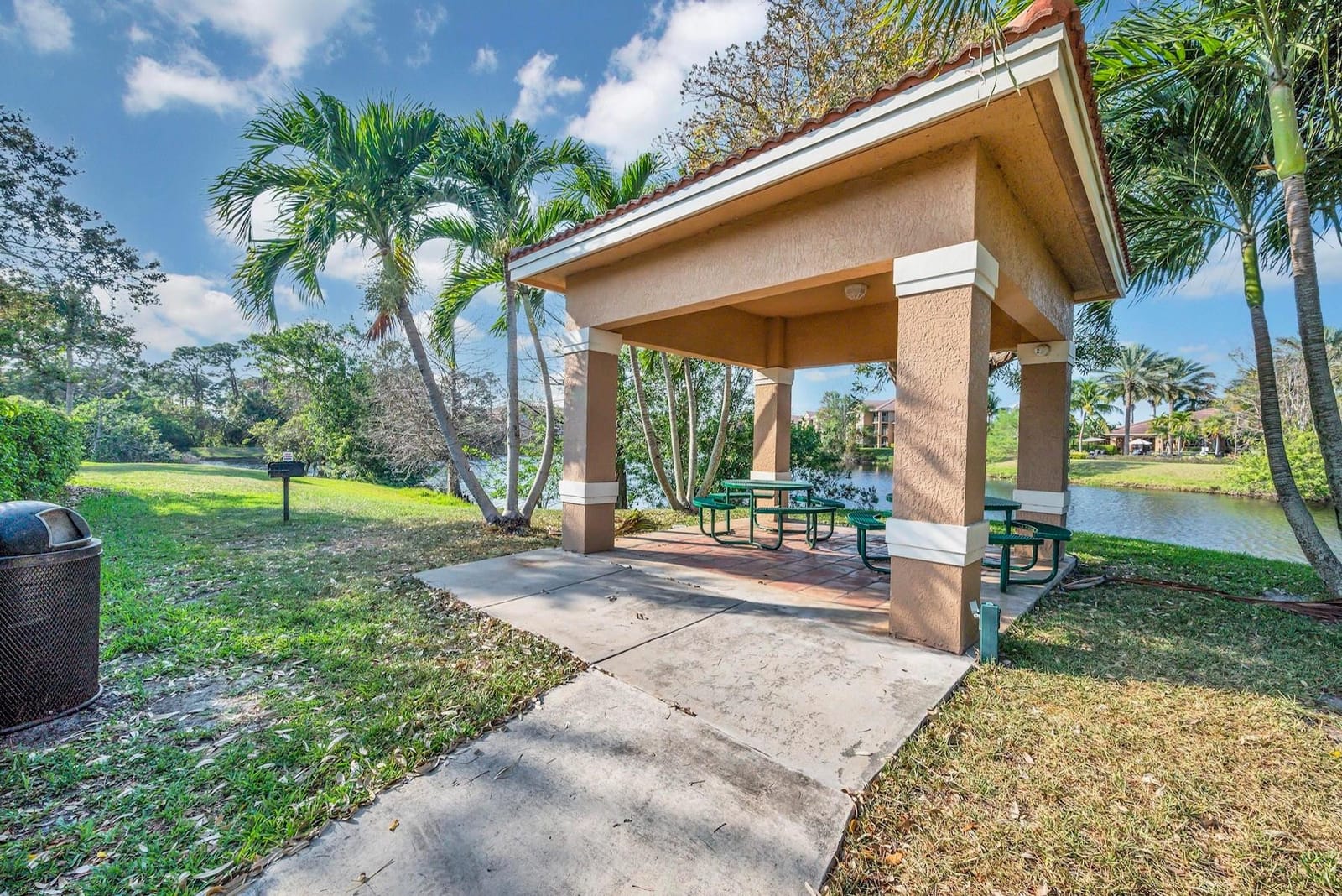 3793 NW Mediterranean Lane 304, Jensen Beach, FL 34957 photo 8