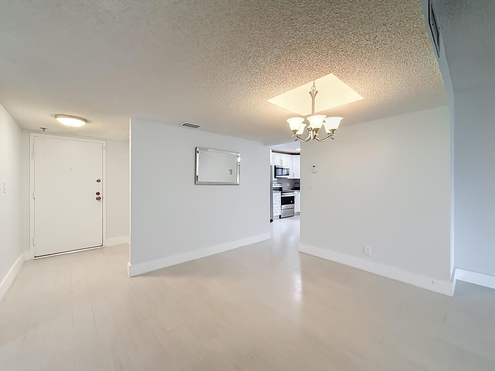 16300 Golf Club Road 201 — photo 3