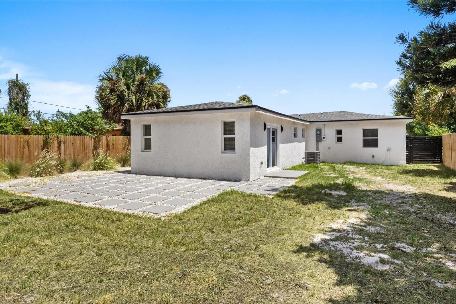 1311 AVENUE H, Riviera Beach, FL 33404 photo 15