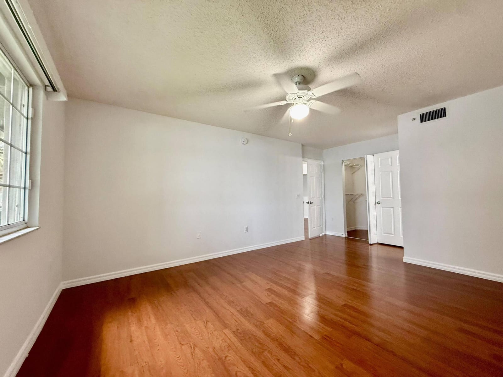 5041 Wiles Road 9-208 — photo 2