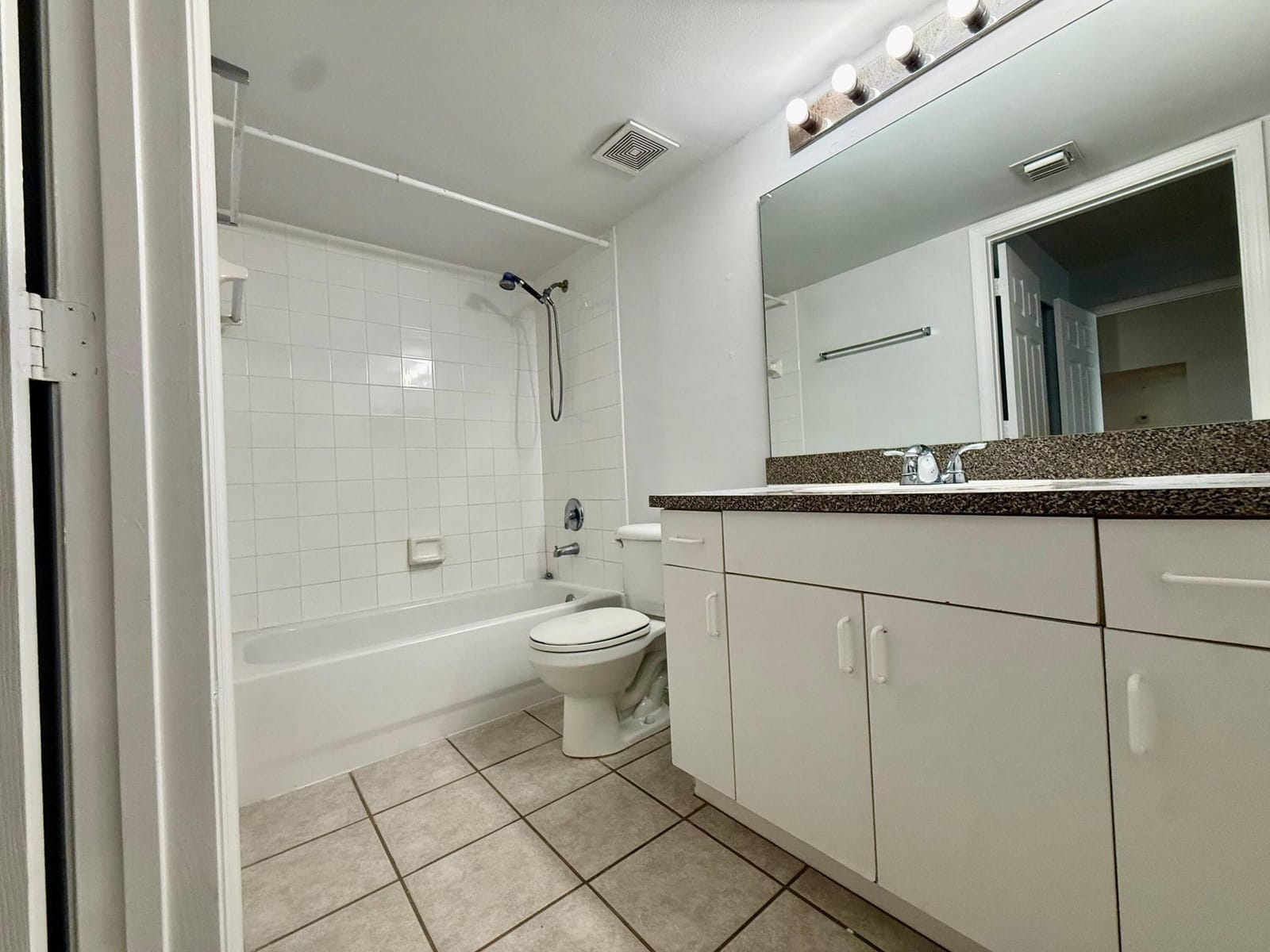 5041 Wiles Road 9-208 — photo 4