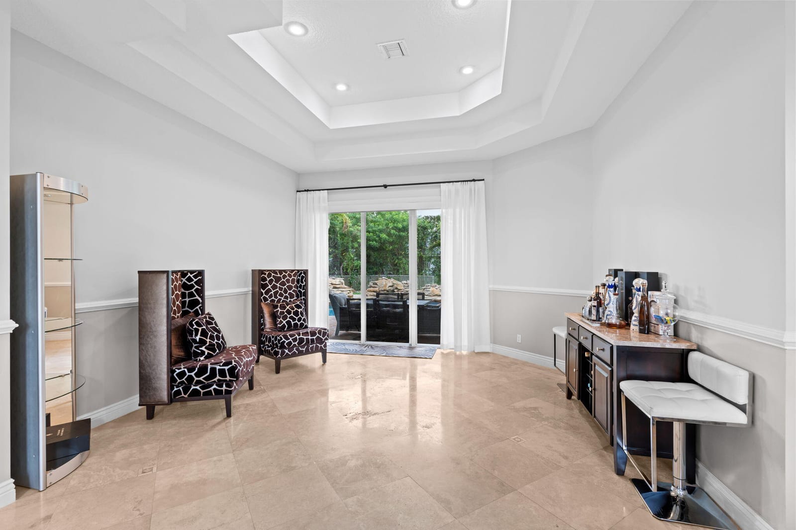 10668 NW 69TH Street — photo 9