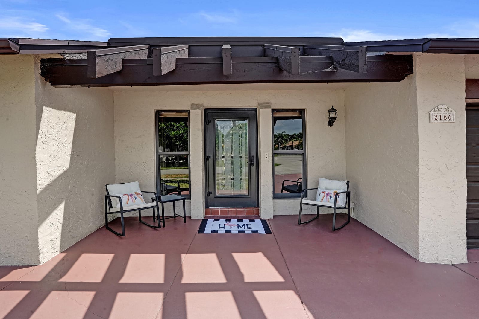 2186 SW 16th Circle — photo 2