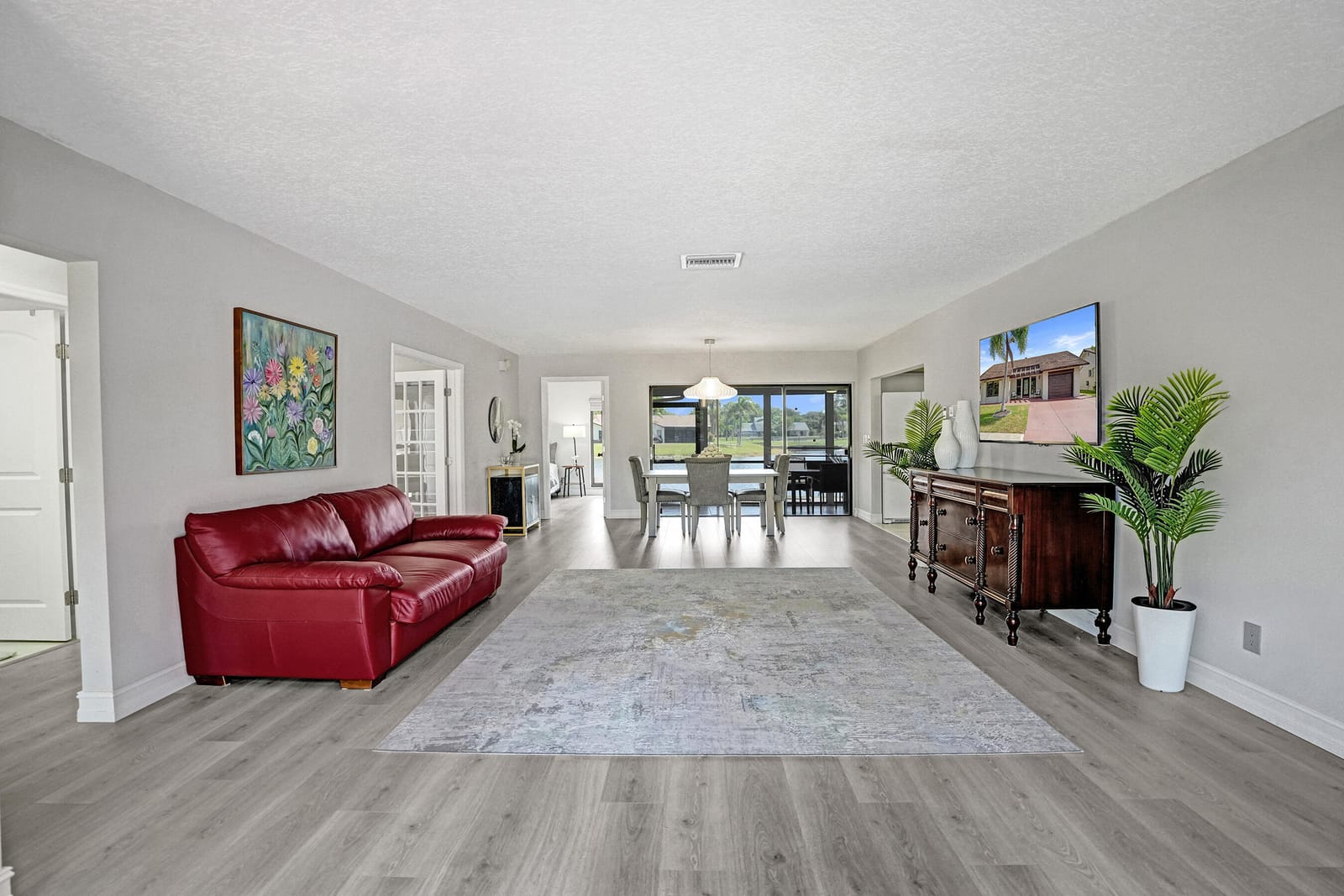 2186 SW 16th Circle — photo 4