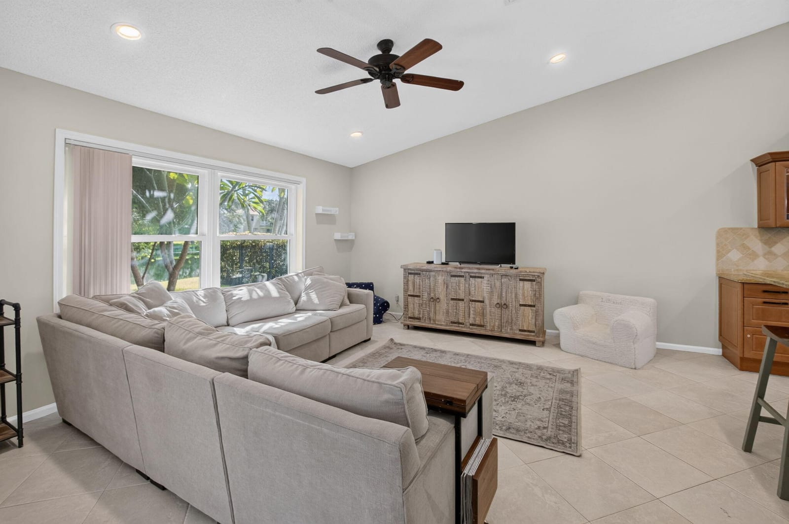 5756 Descartes Circle, Boynton Beach, FL 33472 photo 18