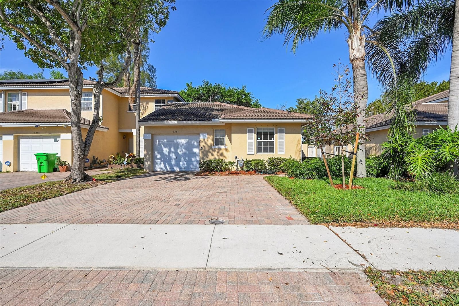 5361 NW 90th Avenue, Sunrise, FL 33351
