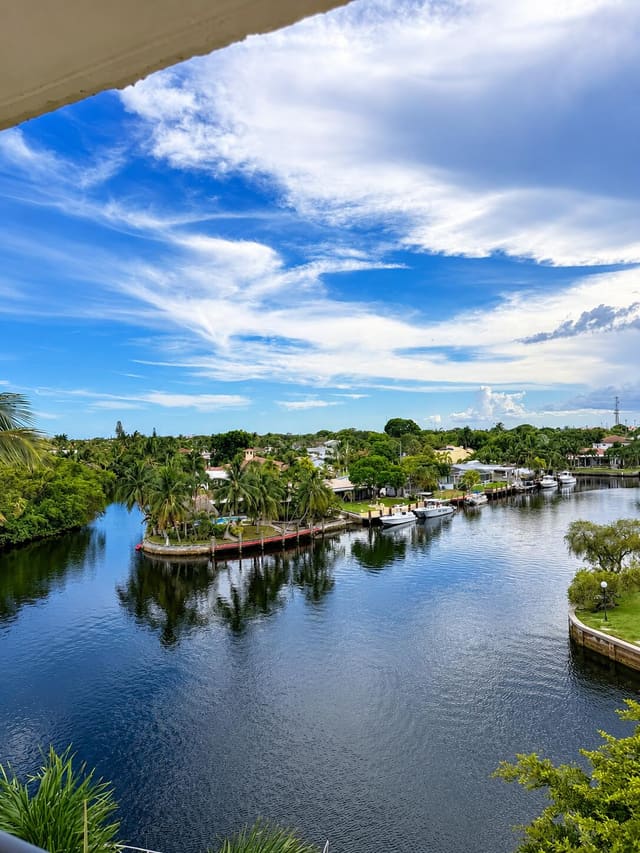 7 Royal Palm Way 505, Boca Bayou, Boca Raton, FL
