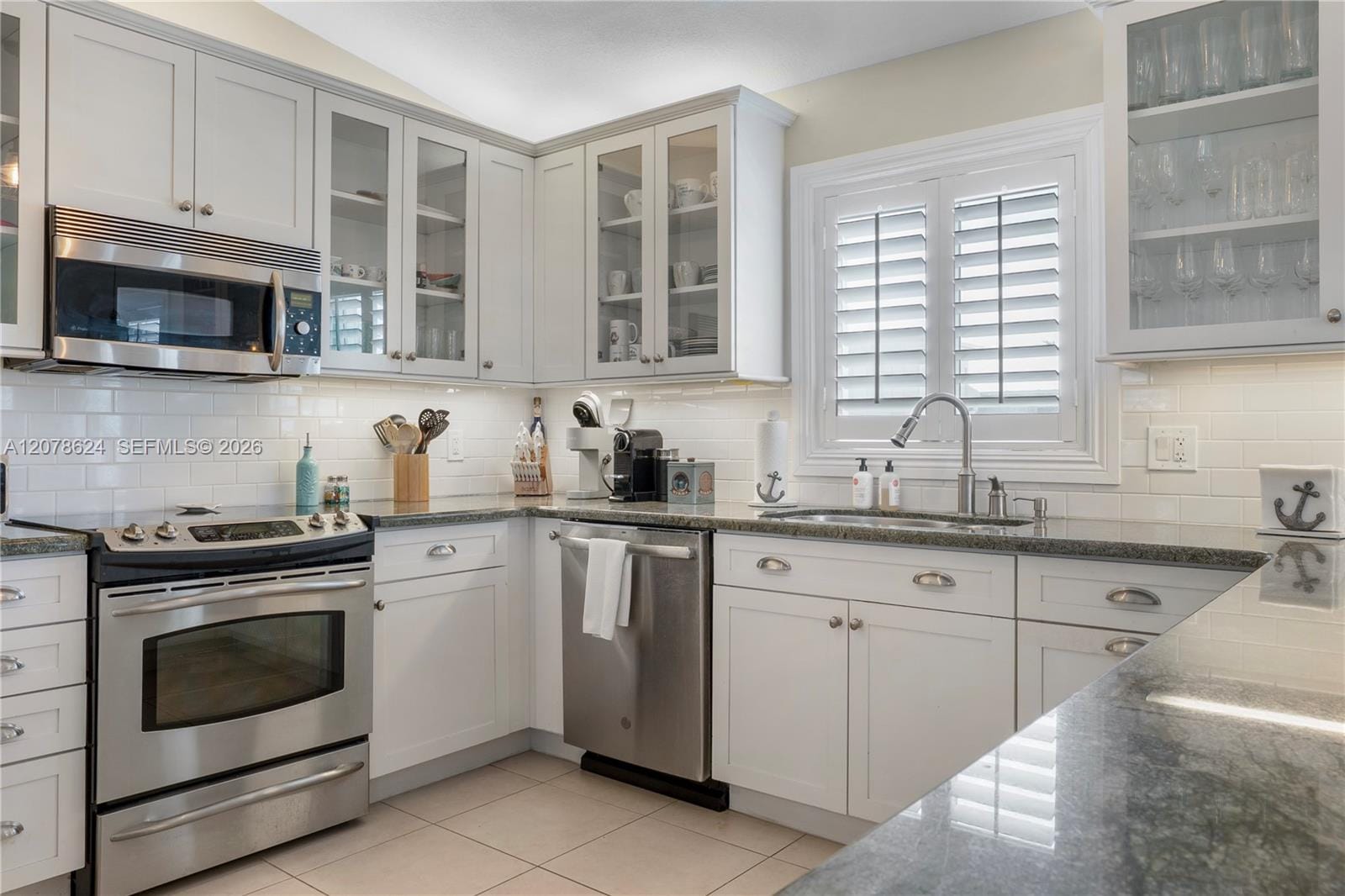 148 Giardino Drive, Plantation Key, FL 33036 photo 11