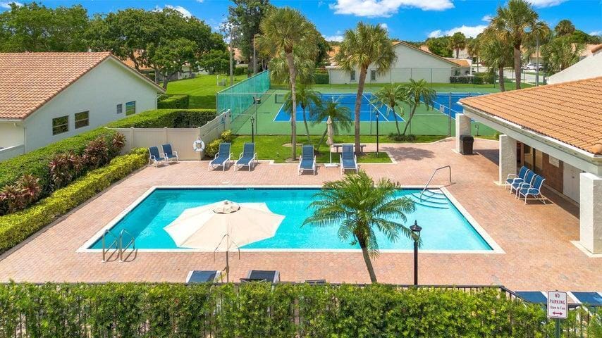 21596 Coronado Avenue, Boca Raton, FL 33433 photo 14