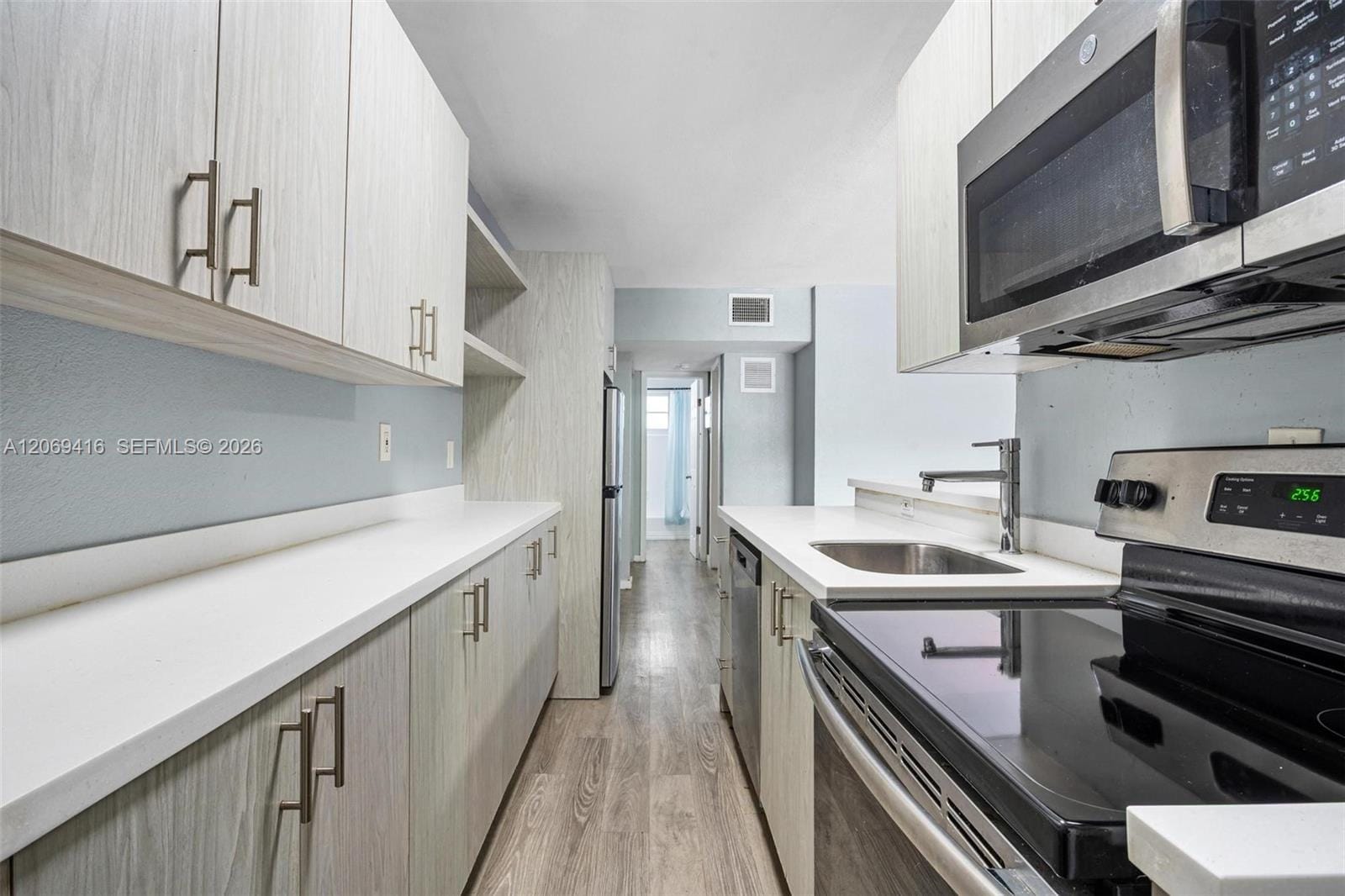 1135 8th Street 8, Miami Beach, FL 33139 photo 11